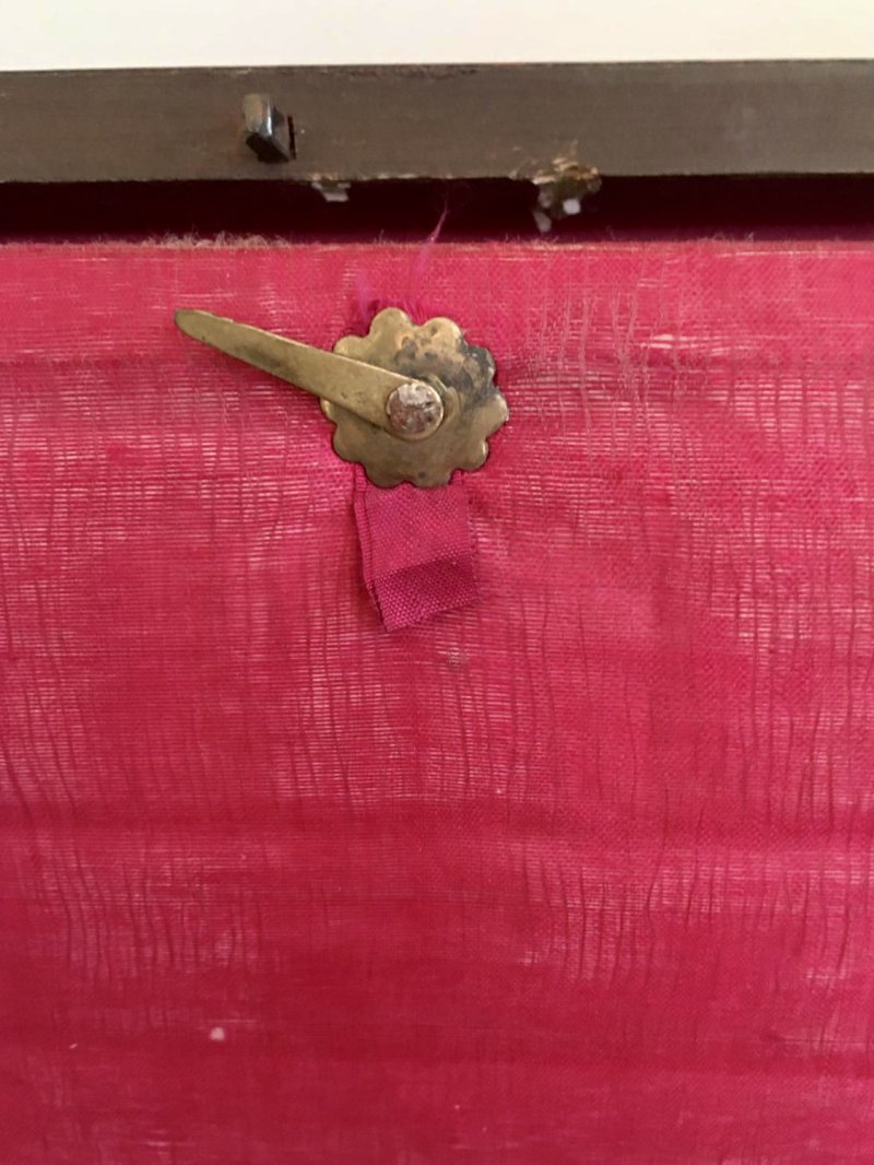 Antique Victorian Rosewood & Mother-Of-Pearl Jewellery/Sewing Box - Image 3